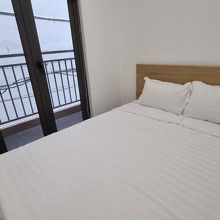 Era Apartment Khuc Thua Du 河内 外观 照片