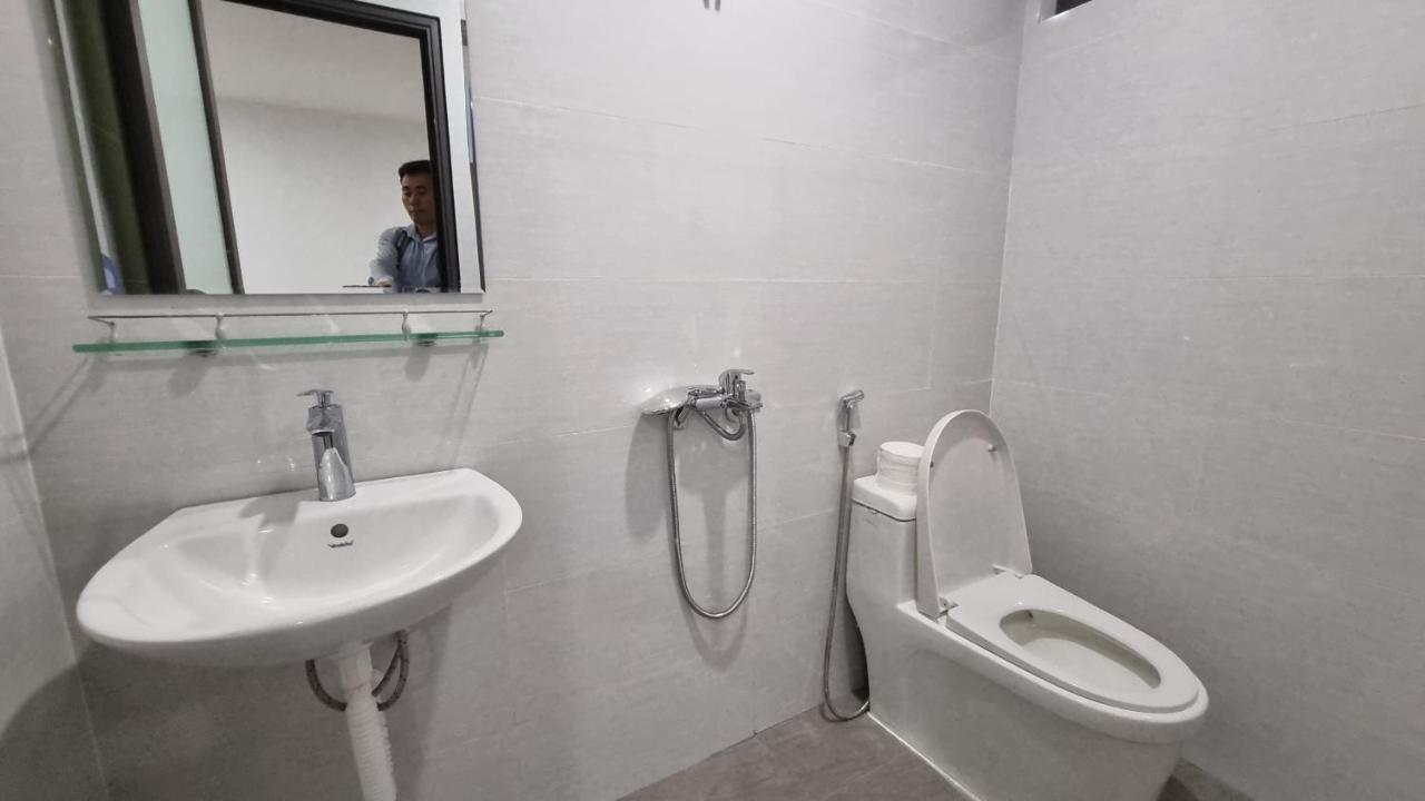 Era Apartment Khuc Thua Du 河内 外观 照片