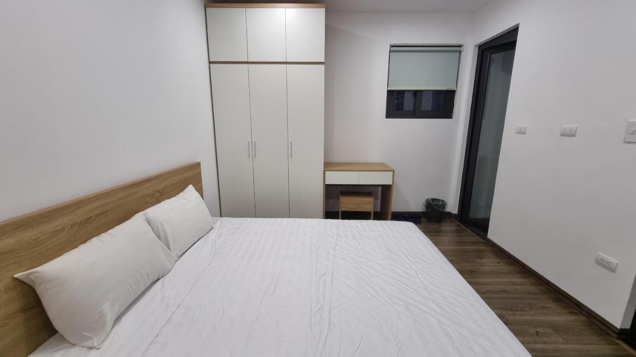 Era Apartment Khuc Thua Du 河内 外观 照片
