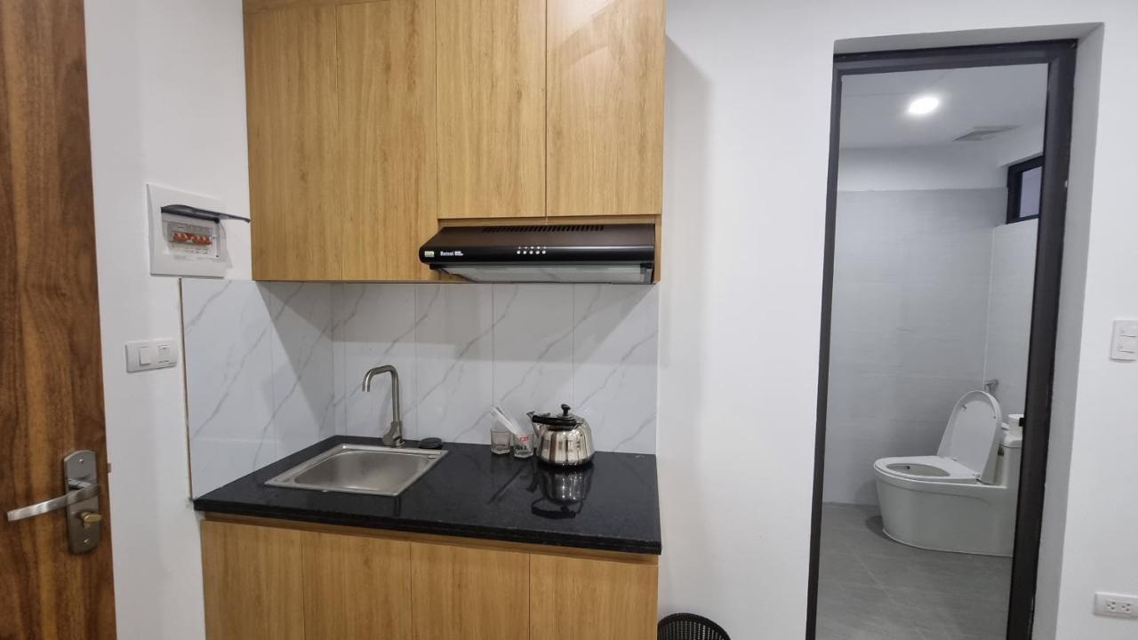 Era Apartment Khuc Thua Du 河内 外观 照片